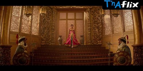 Naomi Scott Sexy Scene  in Aladdin