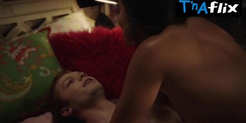 Sandra Hinojosa Interracial, Nude Scene  in Shameless
