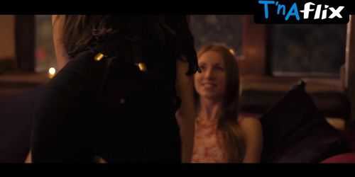 Macarena Carrere Lesbian Scene  in Trauma