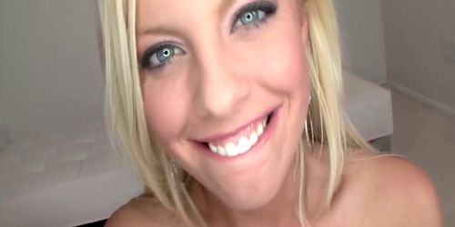 Ultra-blonde gets uber-kinky