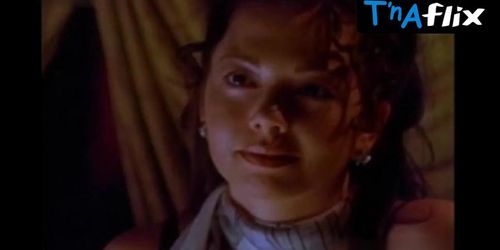 Kira Reed Lesbian Scene  in Beverly Hills Bordello