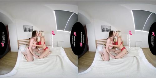 Tsvirtuallovers - Shemale Girl Fucks A Big Titted Milf