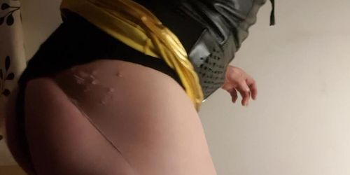 Geordie Sissy Slut Twerking THICC Booty in Gold Wetlook Dress