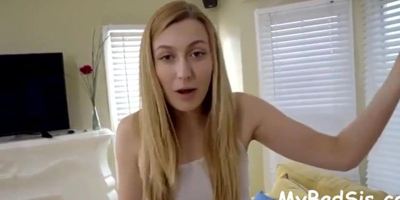 Caught Spying On My Stepsister And Now She Wants To Fuck! - Mybadsis.Com