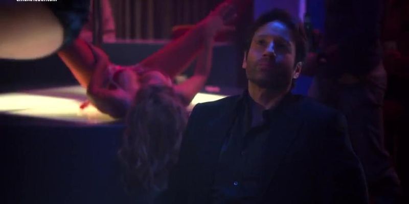 Nude Celebs - Big Natural Boobs (Alexandra Daddario, Carmen Russo, Dyanne Thorne, Eva Amurri, Eva Amurri Martino, Heather Graham, Kelly Brook, Linda Blair, Marion Cotillard)