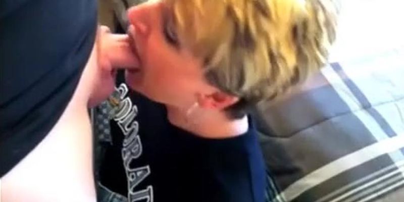 Mature girl Blowjob and facial