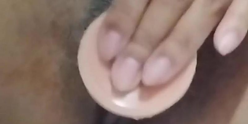 Grávida tem orgasmos cremosos com seu dildo (Leah Gotti, Lisa Ann)