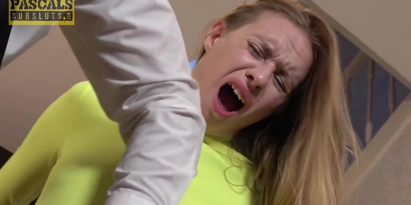 Nikki Riddle - Hammered
