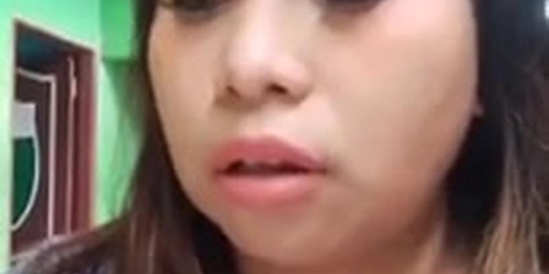 Pelacur Lagi Mangkal Di Lokalisasi