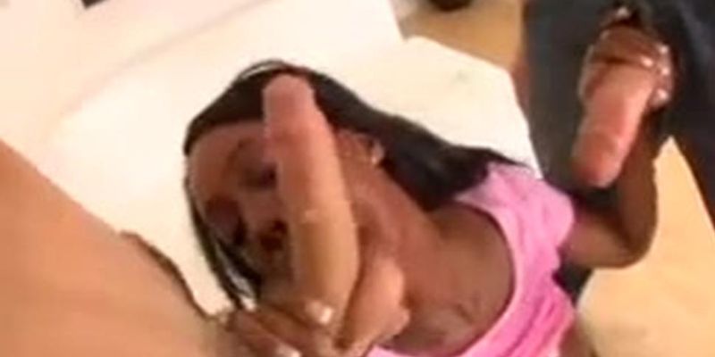 Codi Bryant aka America Moore hot ass ebony fucks two big white boy cocks (Cody Bryant)