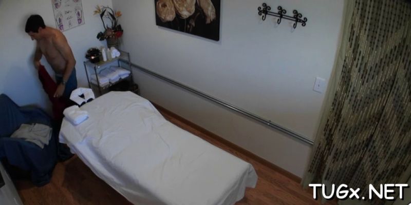 Dude is lucky to have sex and massage - video 35