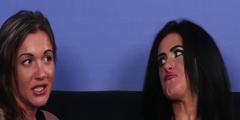 Randy hottie gets jizz shot on her face swallowing all the sperm
