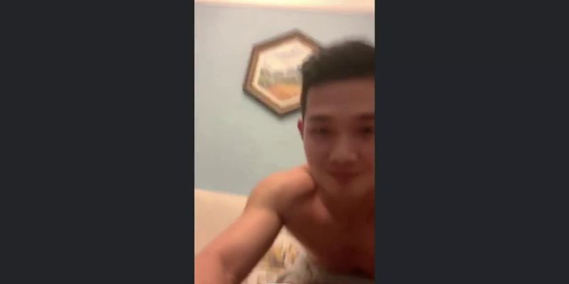 Chinese Personal Trainer Solo 02