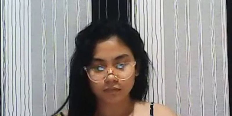 Filipina Cam Model 10_9-2020  Clit Show