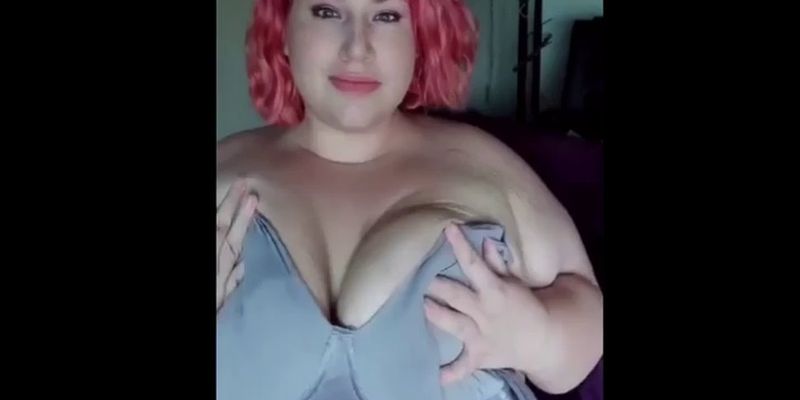 Ssbbw strip comp