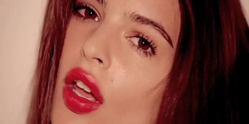 Emily Ratajkowski - Robin Thicke ft T.I. & Pharrell - Blurred Lines [1080p HD]