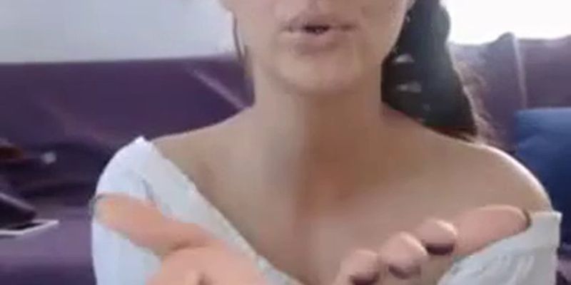 Webcam Girl - Russian - Feet - Spre