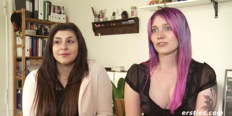 Erotic Lesbian Massage and Pussy Fingering to Orgasm